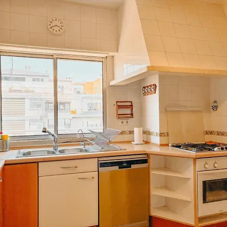 Apartment River Vista - 2 Bedroom Terrace Retreat *