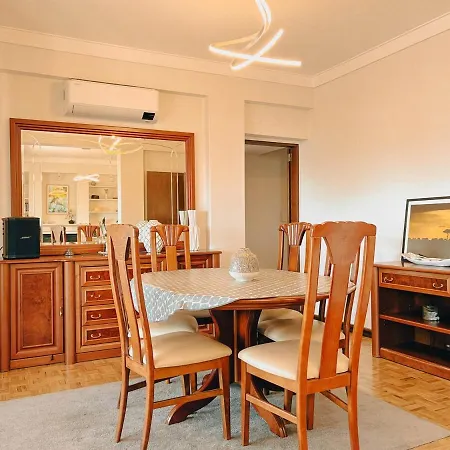 River Vista - 2 Bedroom Terrace Retreat * Lisboa